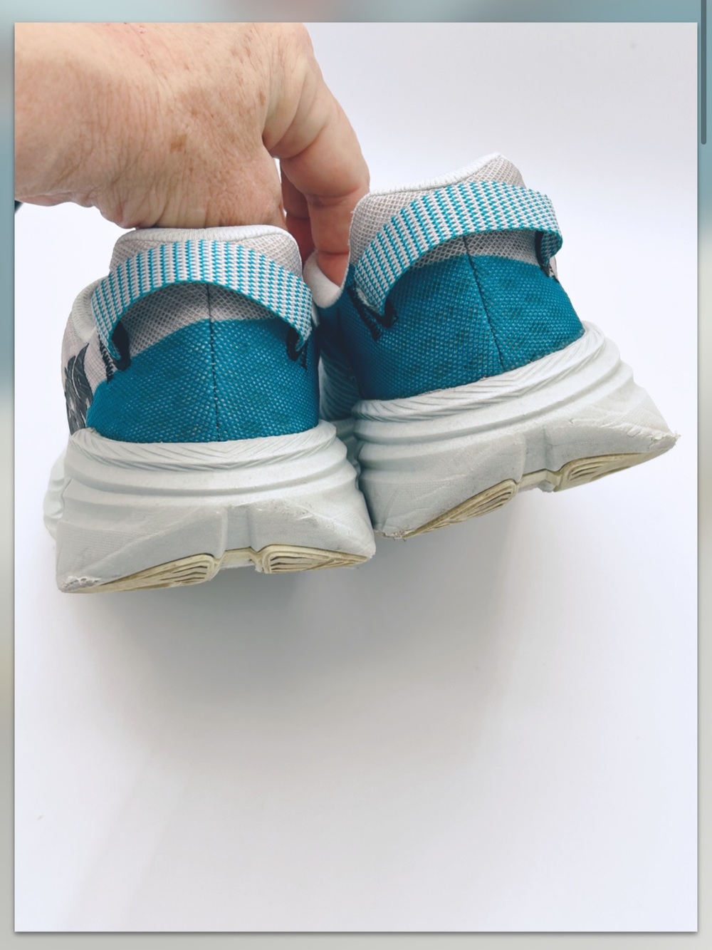 Hoka One One Rincon Running Shoes - Picture 6 of 10